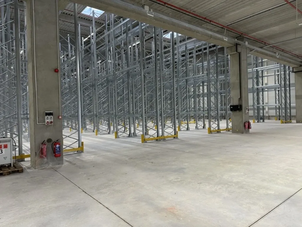 CTP Airport — Индустриално осветление